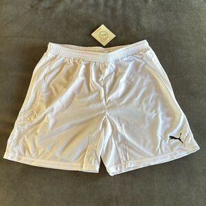 Puma Women’s White Athletic Shorts Dry Cell Size L NWT